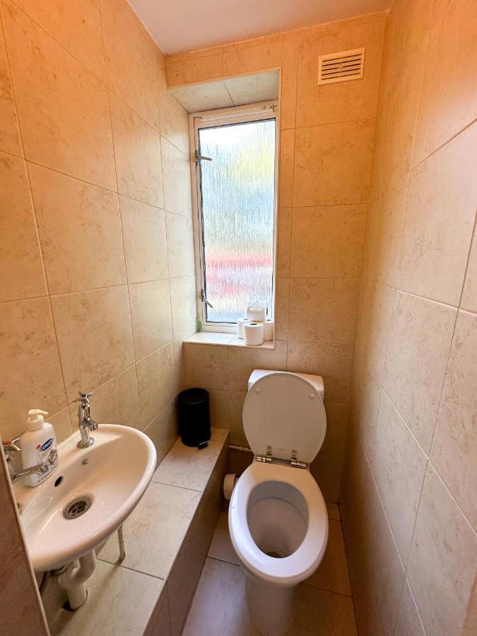 36 O'Leary Square Apartment London Exterior photo